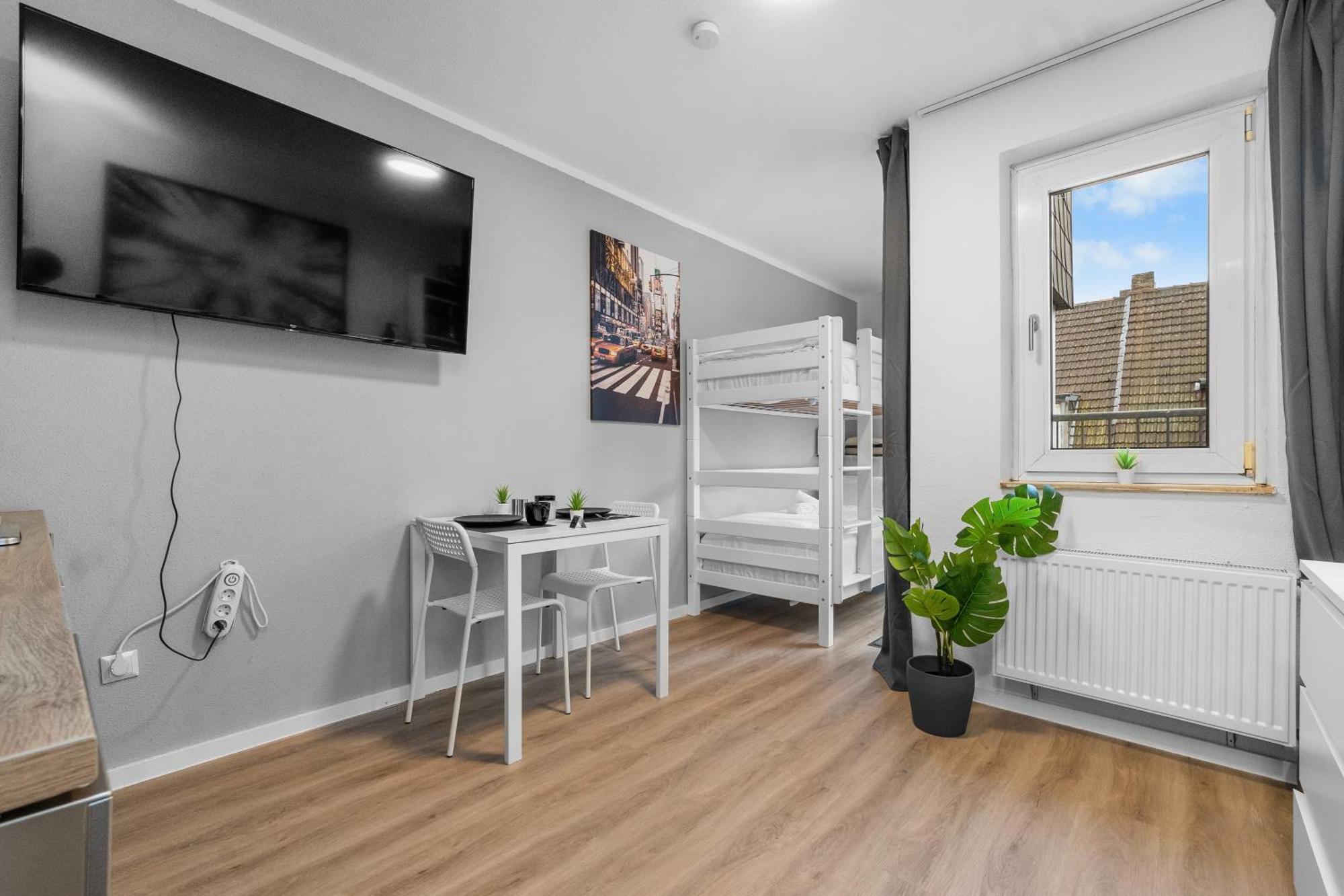 Messe, Monteure, Budget - Einfache Komfortable 2 Personen Wohnung Duisburg Exterior photo